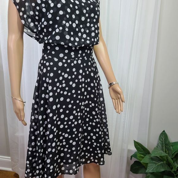 Chico's Flowy Garden Party Dress Size 6 - Picture 2 of 15